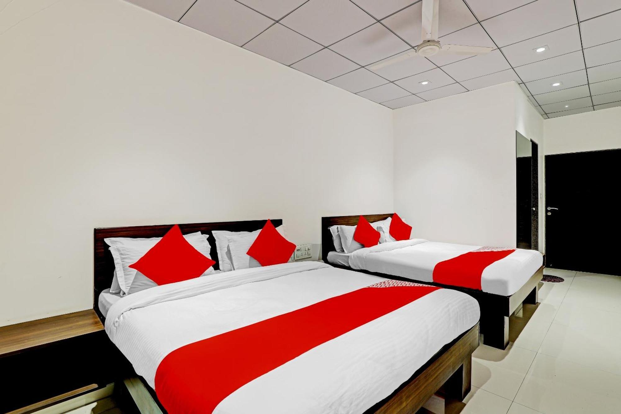 Hotel O Rishta And Jahan Banquet And Rooms Bhatha Exterior photo