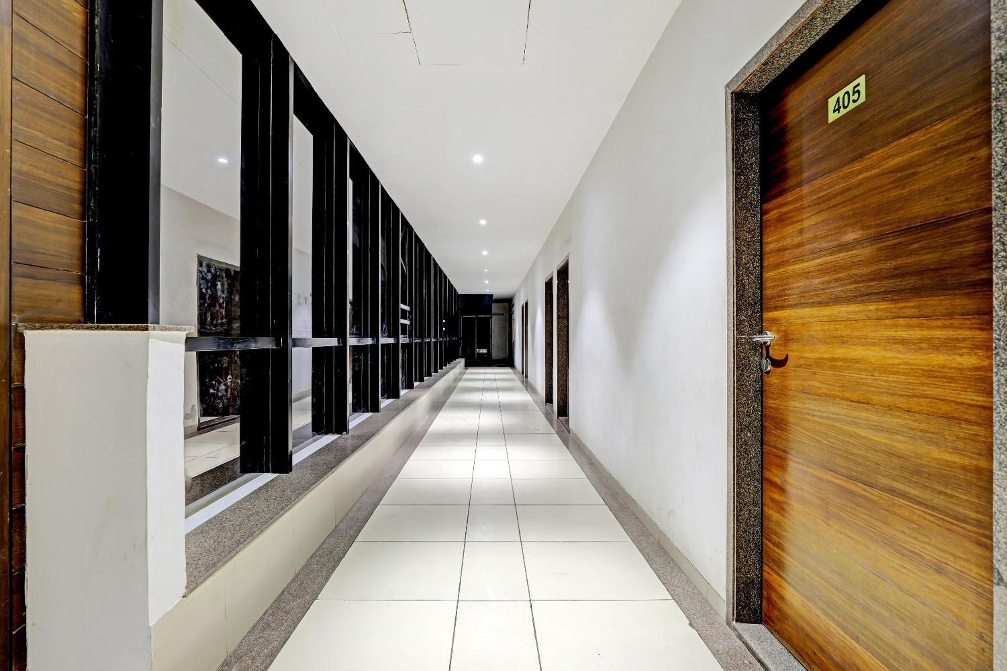 Hotel O Rishta And Jahan Banquet And Rooms Bhatha Exterior photo